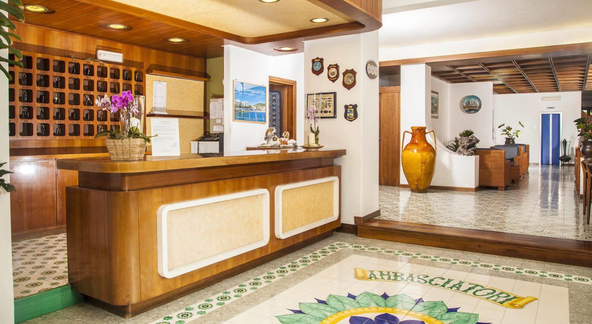 Ambasciatori 4*